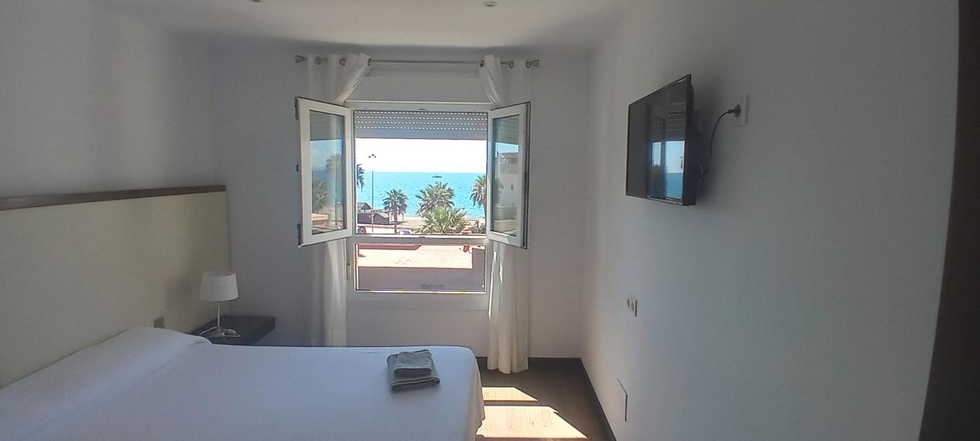 Apartamento 5 Home Suites Almeria Ruang foto